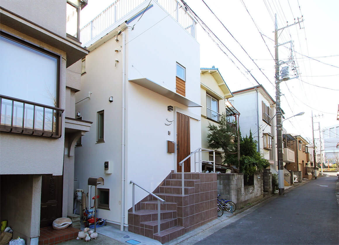 狭小住宅なら株式会社アース地下
