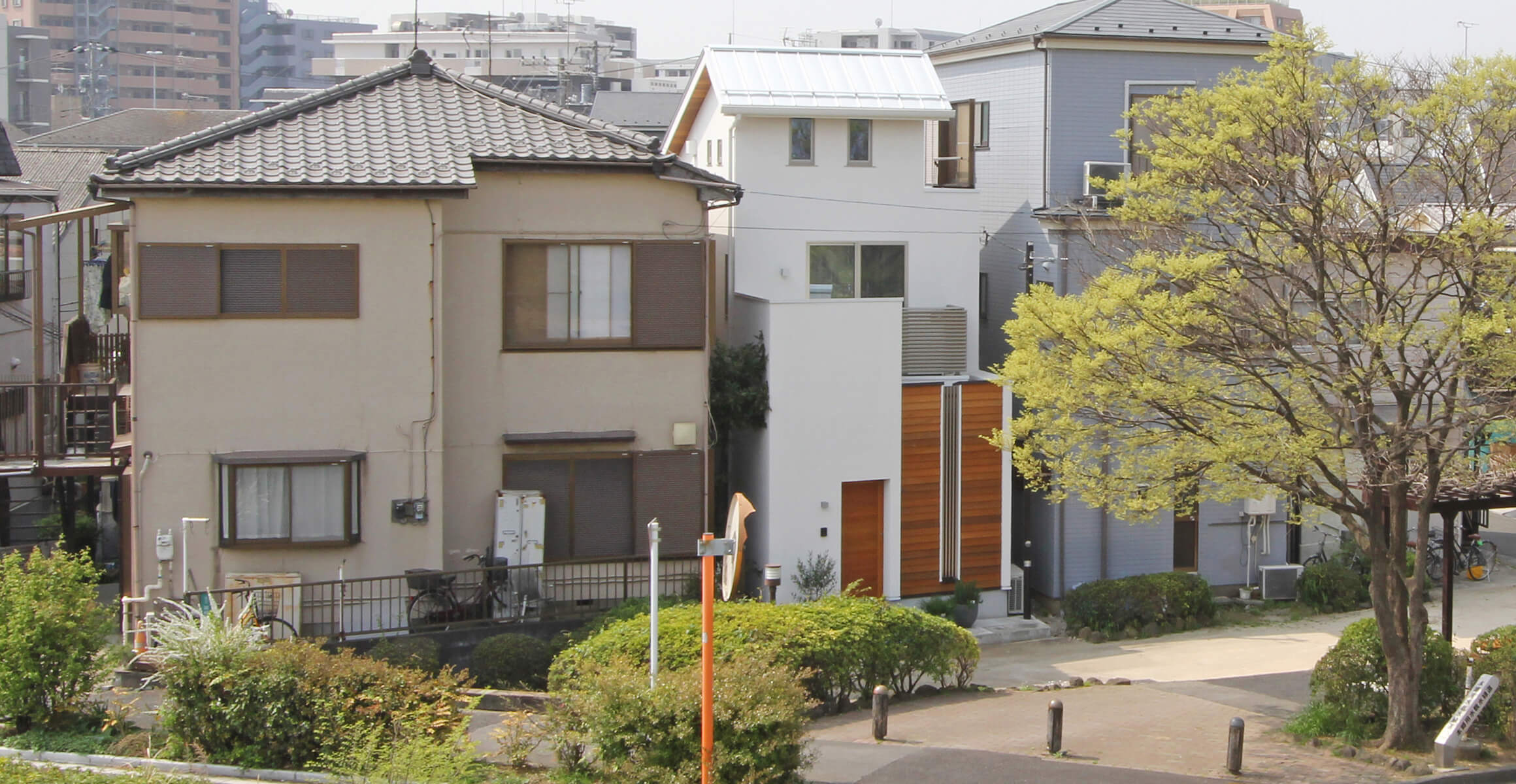 狭小住宅なら株式会社アース