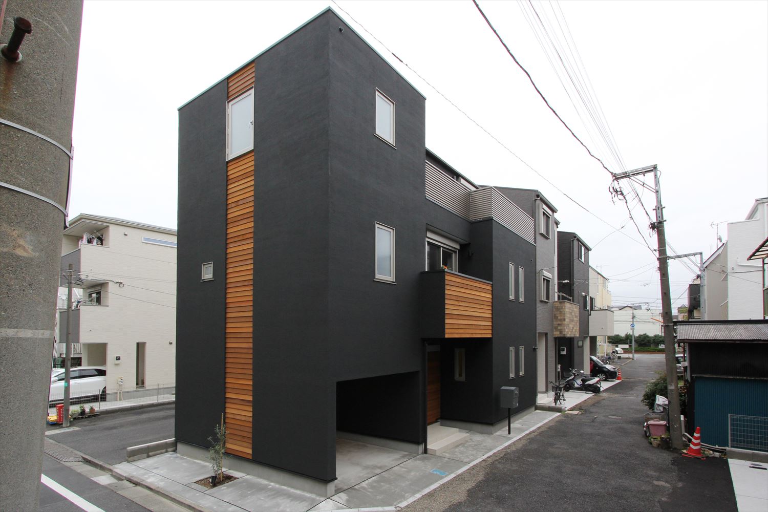＊3階建ての猫アパート＊ 3階建ての猫アパート＊